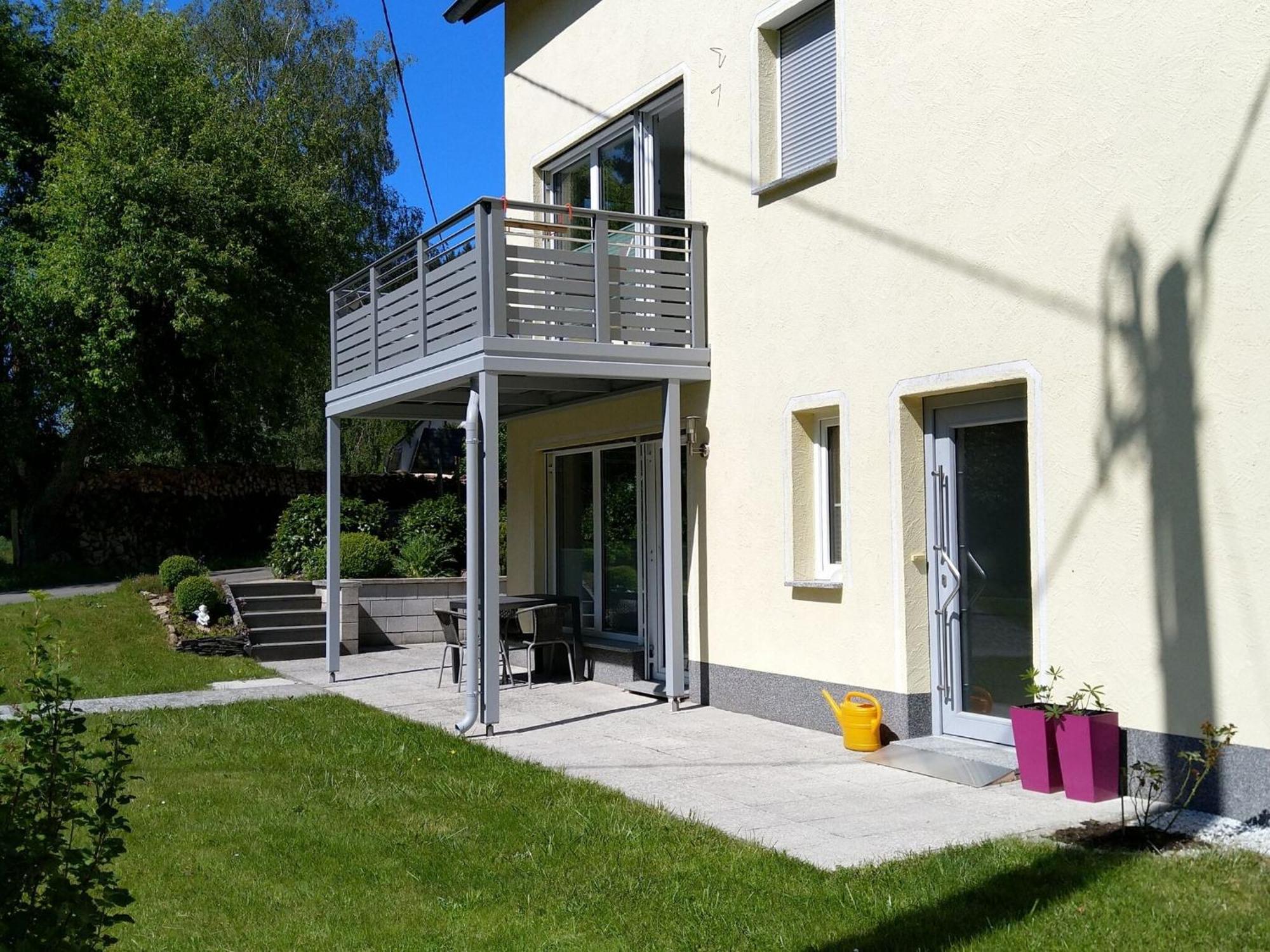 Apartment With Terrace And View Merschbach Exterior photo